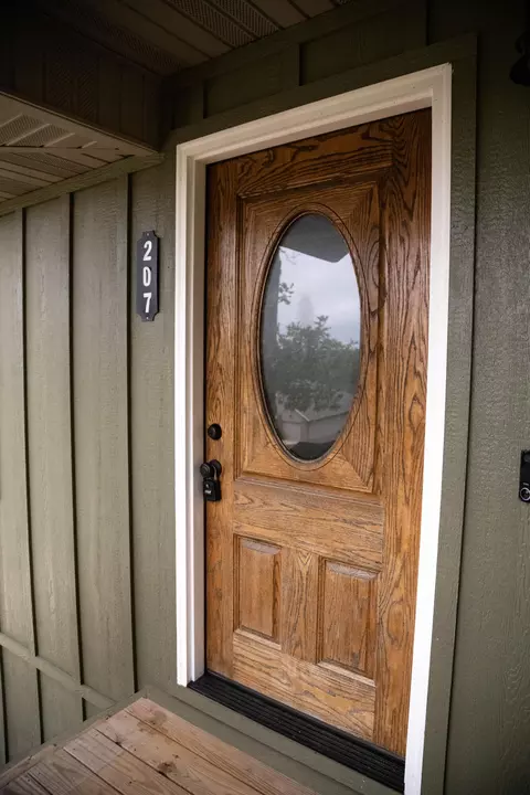 Entry Way - 207 Juniper Ave, Cabool, MO 65689 photo 7 of 7