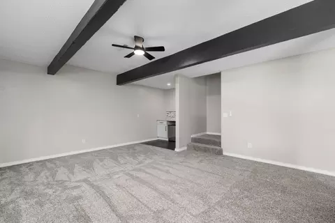 Living - 4663 S Roubidoux Pl, Springfield, MO 65804 photo 10 of 13