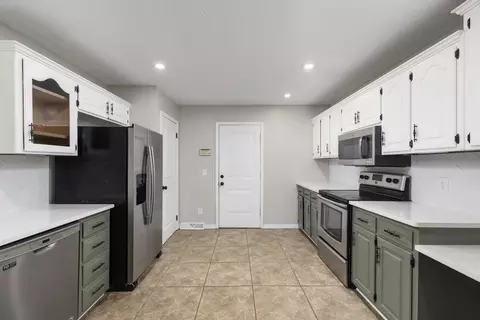 Other - 4663 S Roubidoux Pl, Springfield, MO 65804 photo 2 of 14
