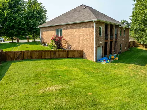 Exterior - 3326 S Juniper Ave, Springfield, MO 65804 photo 2 of 4