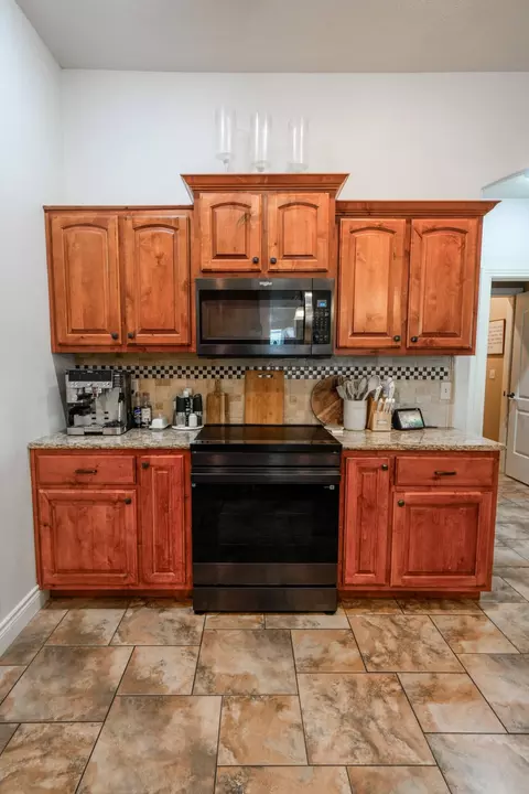Kitchen - 3326 S Juniper Ave, Springfield, MO 65804 photo 3 of 3