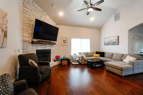 Other - 3326 S Juniper Ave, Springfield, MO 65804 photo 1 of 12