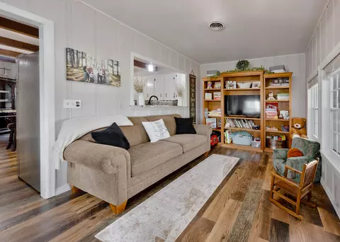 Living - 712 S Gilman Ave, Wheaton, MO 64874 photo 3 of 4