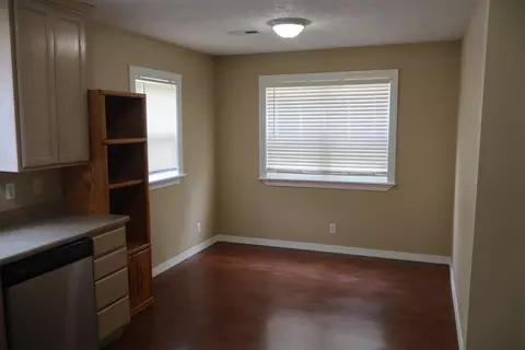 Living - 715 E Lynn St, Springfield, MO 65802 photo 3 of 3