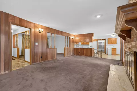 Living - 421 S Troy Ave, Springfield, MO 65802 photo 5 of 7