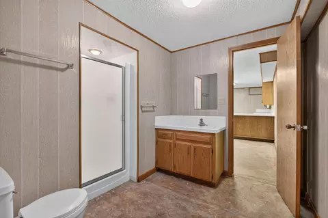 Bath - 421 S Troy Ave, Springfield, MO 65802 photo 4 of 4