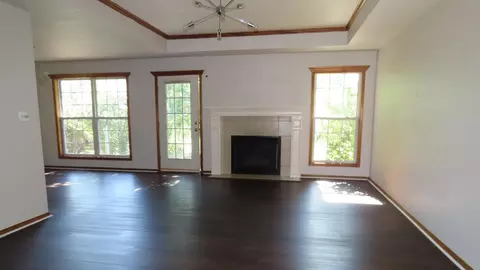 Living - 3877 S Cottage Ave, Springfield, MO 65807 photo 2 of 2