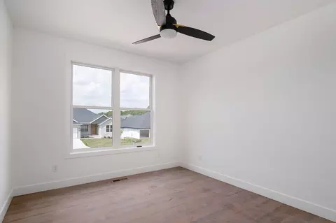 2938 W Marty St, Springfield, MO 65810 photo 9