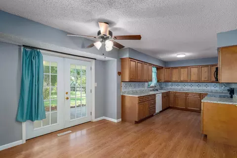 Other - 1956 E Greenview St, Springfield, MO 65803 photo 2 of 10