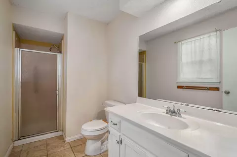 Bath - 1956 E Greenview St, Springfield, MO 65803 photo 1 of 5