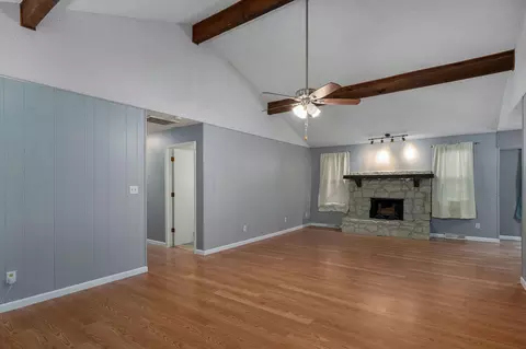 Living - 1956 E Greenview St, Springfield, MO 65803 photo 1 of 3