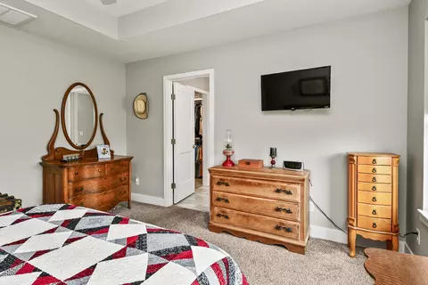 Bedroom - 1682 Ft Sumter Ct, Republic, MO 65738 photo 3 of 5