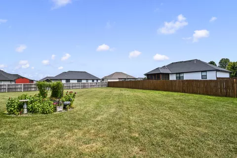 Exterior - 1682 Ft Sumter Ct, Republic, MO 65738 photo 4 of 9