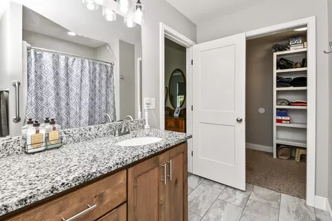 Bath - 1682 Ft Sumter Ct, Republic, MO 65738 photo 1 of 4