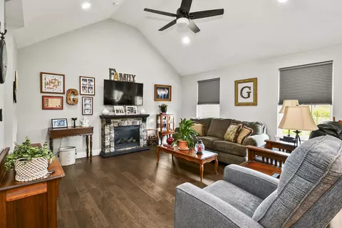 Other - 1682 Ft Sumter Ct, Republic, MO 65738 photo 1 of 7