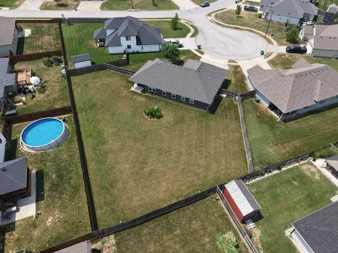 View/Area - 1682 Ft Sumter Ct, Republic, MO 65738 photo 2 of 4