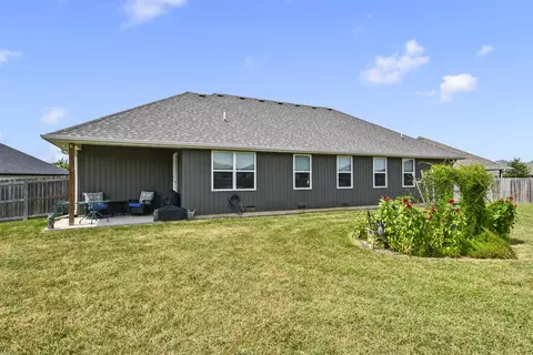 Exterior - 1682 Ft Sumter Ct, Republic, MO 65738 photo 5 of 9