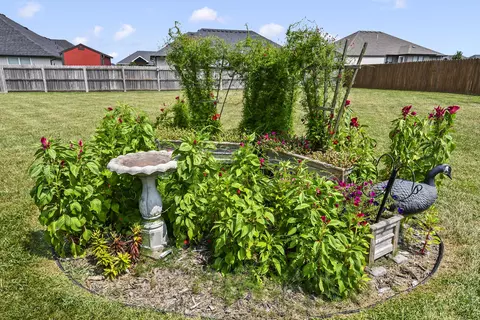 Exterior - 1682 Ft Sumter Ct, Republic, MO 65738 photo 8 of 9