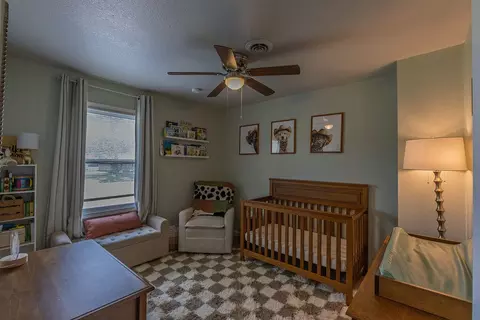 Bedroom - 4221 W La Siesta Pl, Springfield, MO 65802 photo 3 of 4