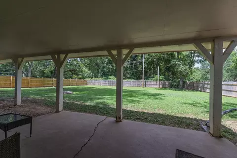 Exterior - 4221 W La Siesta Pl, Springfield, MO 65802 photo 7 of 11