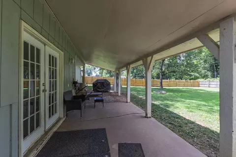 Exterior - 4221 W La Siesta Pl, Springfield, MO 65802 photo 8 of 11