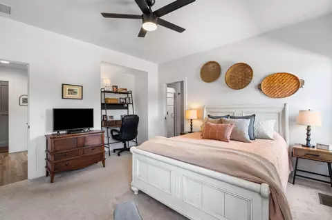 Bedroom - 1085 E Valley Trail Dr, Republic, MO 65738 photo 3 of 7