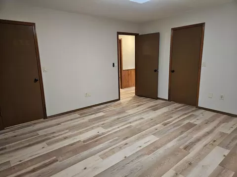 Bedroom - 806 E Springfield St, Aurora, MO 65605 photo 2 of 3