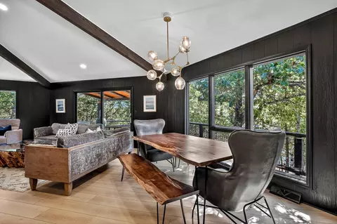 Dining - 26963 Cottage Ln, Shell Knob, MO 65747 photo 2 of 3