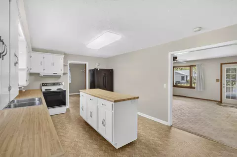 303 S 5th St, Ozark, MO 65721 photo 9