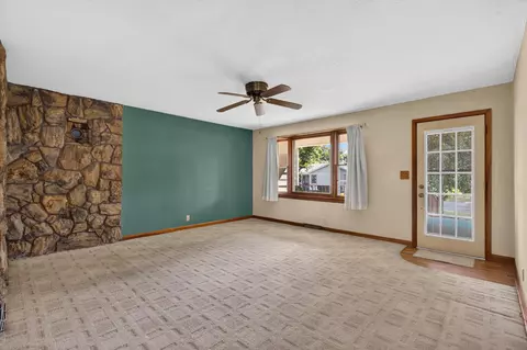 303 S 5th St, Ozark, MO 65721 photo 4