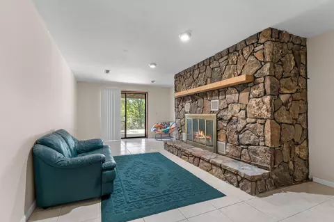 Living - 364 Curtis Dr, Forsyth, MO 65653 photo 5 of 5