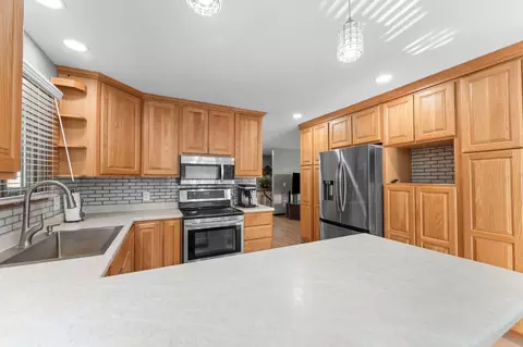 Kitchen - 364 Curtis Dr, Forsyth, MO 65653 photo 3 of 3