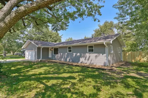 Exterior - 205 Kings Dr, Willard, MO 65781 photo 3 of 12