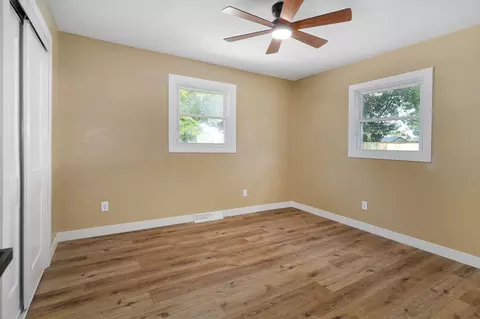 Bedroom - 205 Kings Dr, Willard, MO 65781 photo 3 of 5