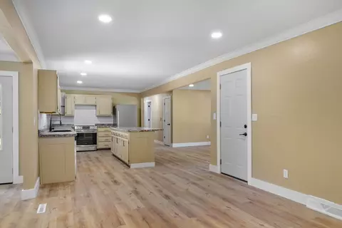 Entry Way - 205 Kings Dr, Willard, MO 65781 photo 1 of 1