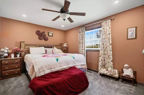 Bedroom - 7802 779 2070, Purdy, MO 65734 photo 1 of 3