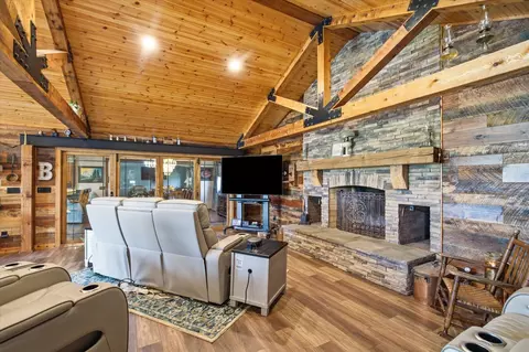 Living - 7802 779 2070, Purdy, MO 65734 photo 3 of 4