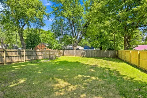 Exterior - 1113 E Washita St, Springfield, MO 65807 photo 8 of 8