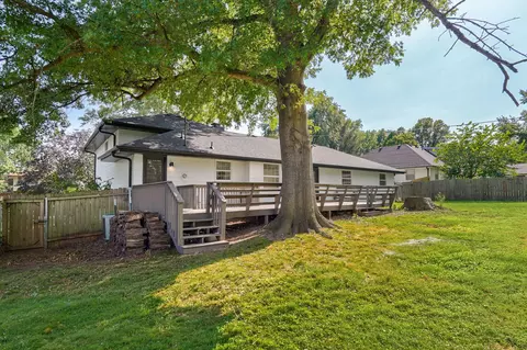 Exterior - 515 E Kingsley St, Springfield, MO 65807 photo 11 of 12