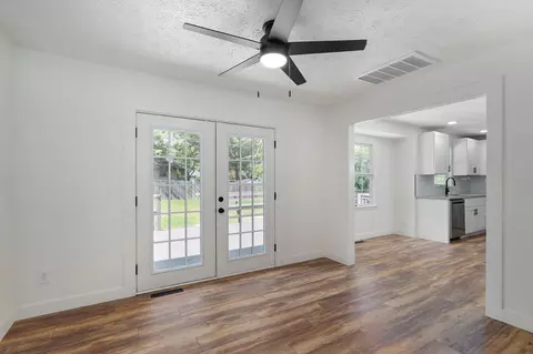 Other - 515 E Kingsley St, Springfield, MO 65807 photo 1 of 5