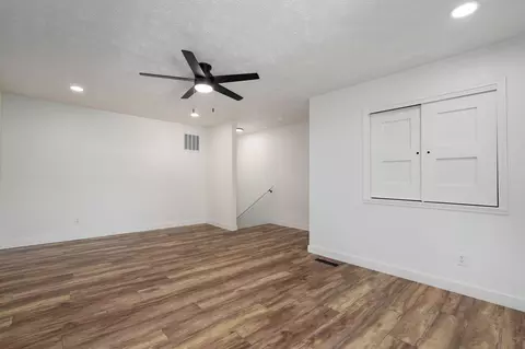 Living - 515 E Kingsley St, Springfield, MO 65807 photo 8 of 8