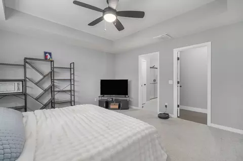 Bedroom - 4309 Hidden Oak Ct, Springfield, MO 65802 photo 2 of 4