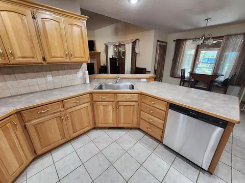 Kitchen - 3848 W Suzanne St, Brookline, MO 65619 photo 4 of 4