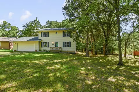 Exterior - 144 Meadow Ave, Branson, MO 65616 photo 3 of 10