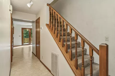 Entry Way - 144 Meadow Ave, Branson, MO 65616 photo 2 of 3