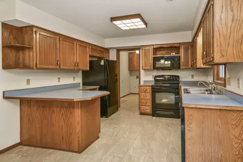 Kitchen - 144 Meadow Ave, Branson, MO 65616 photo 3 of 7