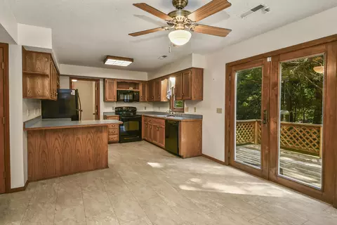 Kitchen - 144 Meadow Ave, Branson, MO 65616 photo 1 of 7