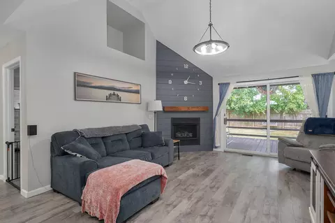 Living - 5103 N 10th Ave, Ozark, MO 65721 photo 1 of 1
