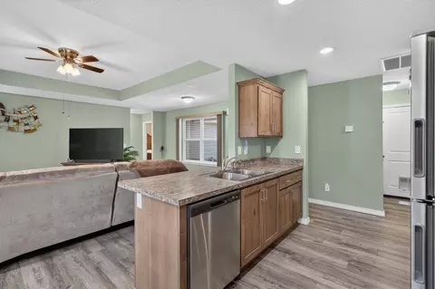 Kitchen - 509 Mark St, Billings, MO 65610 photo 2 of 3