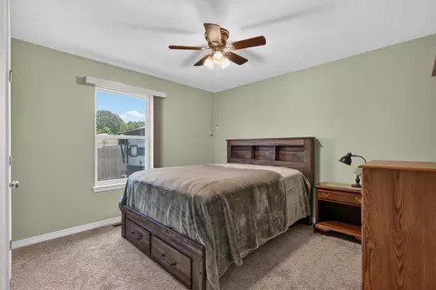 Bedroom - 509 Mark St, Billings, MO 65610 photo 3 of 4